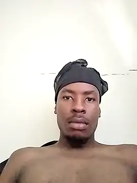 Carlo-Mc online show from April 2026 01:42:02 PM