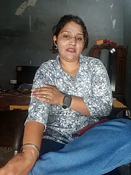 Riyashrma001 online show from April 2026 03:03:01 PM