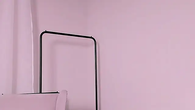 Snapshot of SadeHowen chatting on April 2026 06:24:02 PM SadeHowen online show from April 2026 06:24:02 PM