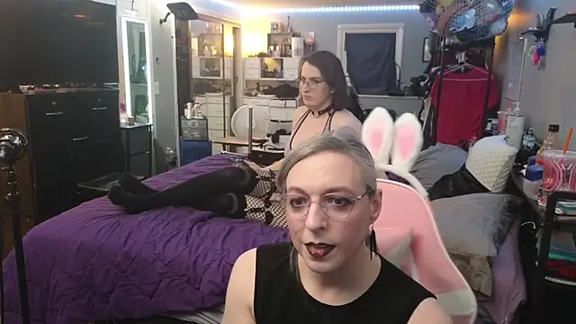 PolyCircus online show from April 2026 03:53:01 AM