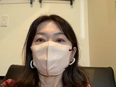 Snapshot of lemonade_madame chatting on June 2026 10:20:01 AM lemonade madame online show from June 2026 10:20:01 AM