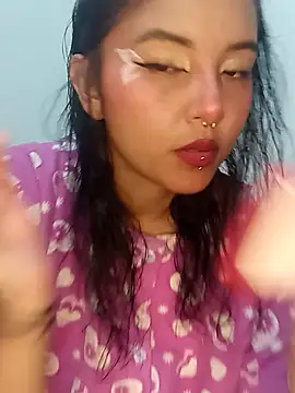 kitsune nyoko online show from May 2026 03:57:02 AM