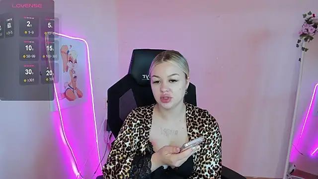 AmeliePeach online show from June 2026 01:43:02 AM