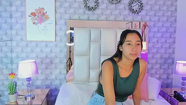 Snapshot of Amber_Ashfang chatting on April 2026 09:56:02 AM Amber Ashfang online show from April 2026 09:56:02 AM