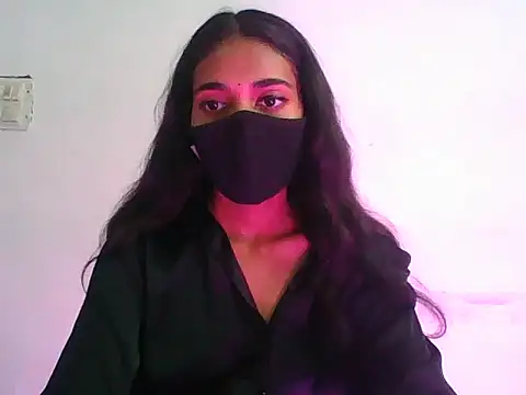 Shanaya xo online show from July 2026 05:52:01 PM