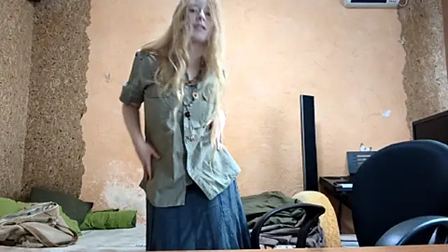 KateVibe 01 online show from April 2026 01:42:02 AM