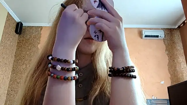 KateVibe 01 online show from April 2026 11:09:02 PM