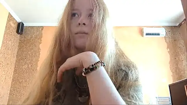 KateVibe 01 online show from May 2026 10:05:02 PM