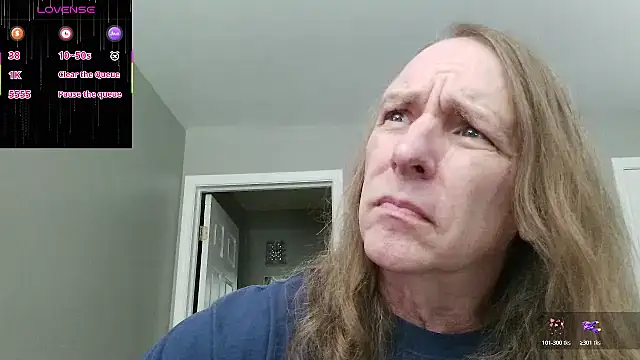 Snapshot of Magnus_Luv chatting on May 2026 04:48:01 PM Magnus Luv online show from May 2026 04:48:01 PM