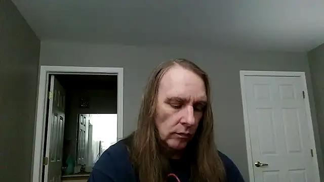 Snapshot of Magnus_Luv chatting on June 2026 12:24:01 AM Magnus Luv online show from June 2026 12:24:01 AM