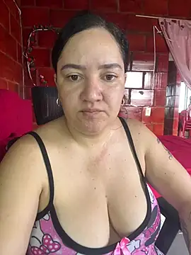 Snapshot of Fresita-12 chatting on June 2026 07:15:01 PM Fresita-12 online show from June 2026 07:15:01 PM