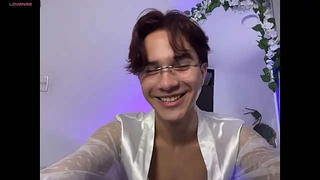 attlas1 online show from April 2026 04:01:01 PM