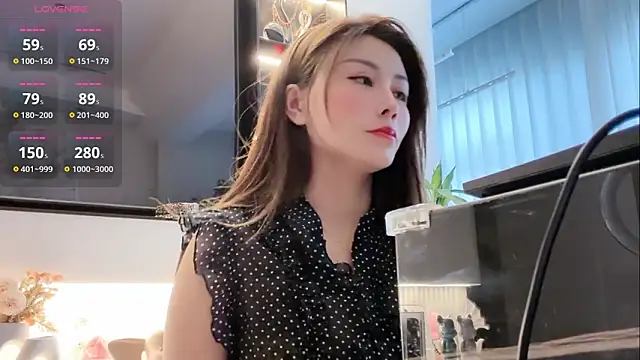 tingting-youu online show from June 2026 11:33:01 AM