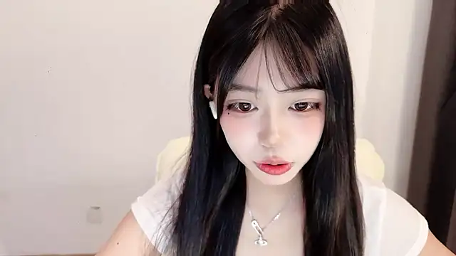 Kitteovo online show from July 2026 03:03:02 PM