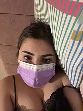 AnnieCartier online show from April 2026 06:10:01 PM