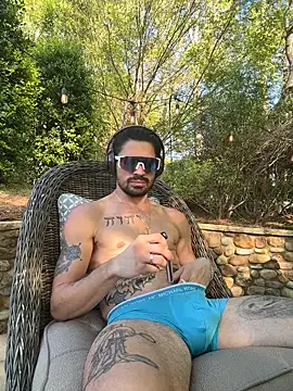 Snapshot of Jcboo14 chatting on April 2026 10:03:02 PM Jcboo14 online show from April 2026 10:03:02 PM