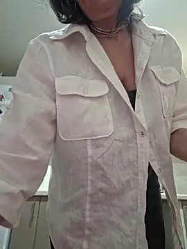 LaliaMia online show from February 2026 02:32:01 AM