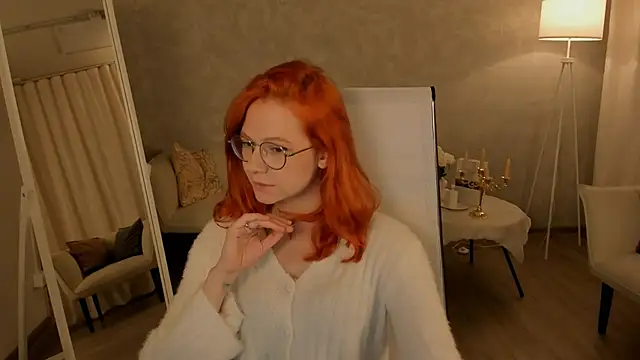 Snapshot of LisaAris chatting on May 2026 06:27:01 PM LisaAris online show from May 2026 06:27:01 PM