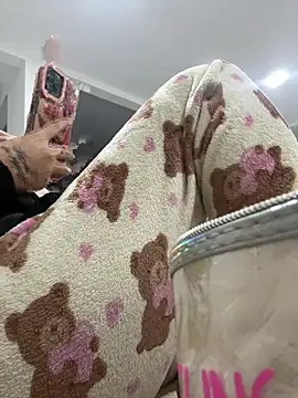 Snapshot of Milk_lee7 chatting on June 2026 07:36:01 AM Milk lee7 online show from June 2026 07:36:01 AM