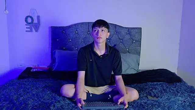 SaNti ll online show from May 2026 12:33:02 PM
