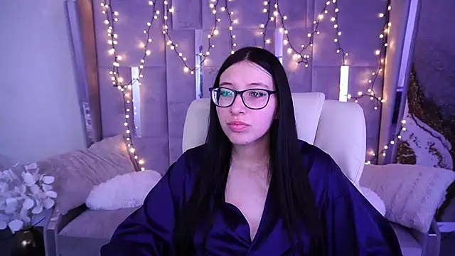 SsoftAura online show from April 2026 12:44:02 PM