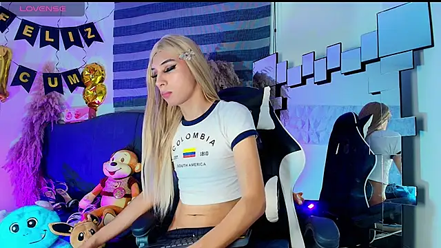 Snapshot of Jesica_tan chatting on June 2026 04:12:01 AM Jesica tan online show from June 2026 04:12:01 AM