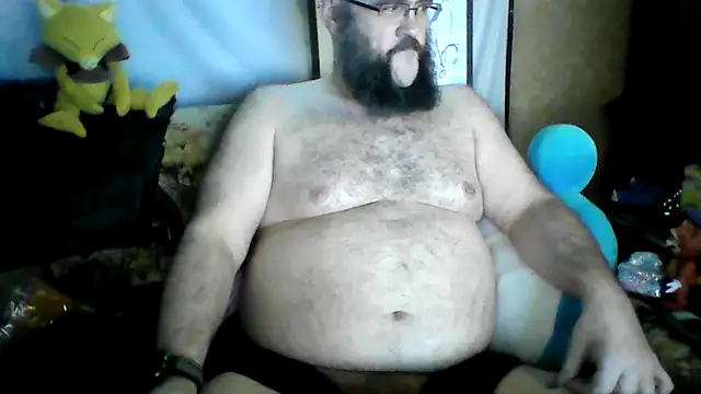 Snapshot of BriTheTopBear chatting on May 2026 06:31:02 AM BriTheTopBear online show from May 2026 06:31:02 AM