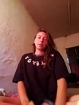 scarlet fox75 online show from June 2026 07:48:01 PM