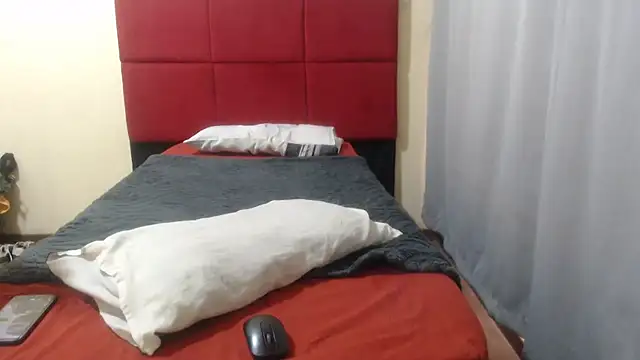 Snapshot of SexyBooty_xx chatting on June 2026 08:18:01 AM SexyBooty xx online show from June 2026 08:18:01 AM