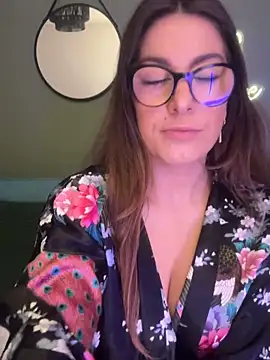 Snapshot of Miarose_gabani chatting on April 2026 07:41:01 AM Miarose gabani online show from April 2026 07:41:01 AM