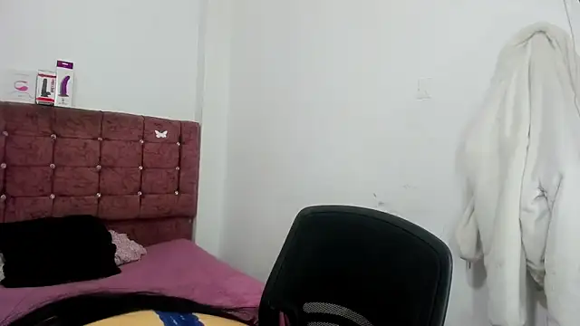evelott allenx online show from May 2026 10:16:01 PM