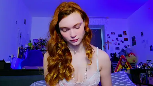 Annaroxann online show from June 2026 05:19:02 AM