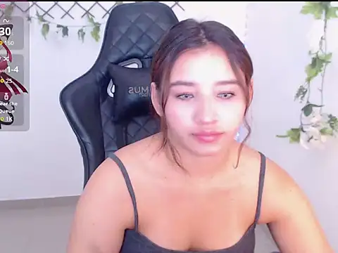 Snapshot of kimtaj_x chatting on May 2026 07:15:02 AM kimtaj x online show from May 2026 07:15:02 AM