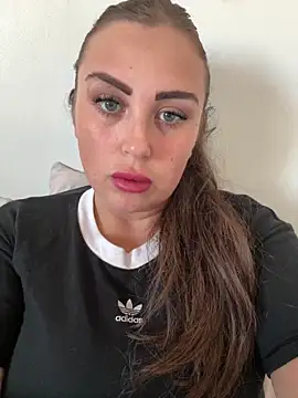 Shelly123Barrel online show from April 2026 11:32:01 AM