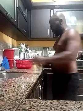 Salchichon18 online show from April 2026 04:11:02 PM