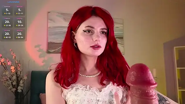 Snapshot of kittylunaa chatting on May 2026 10:43:02 AM kittylunaa online show from May 2026 10:43:02 AM