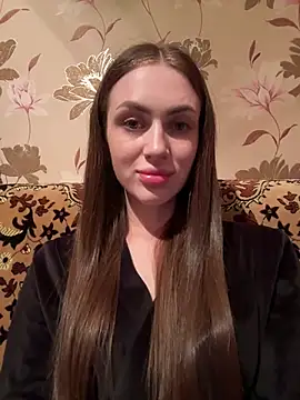Snapshot of AlinaLove3213 chatting on June 2026 08:11:01 PM AlinaLove3213 online show from June 2026 08:11:01 PM