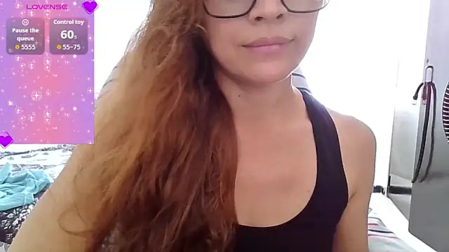 Snapshot of Lannah__ chatting on May 2026 03:07:02 PM Lannah online show from May 2026 03:07:02 PM
