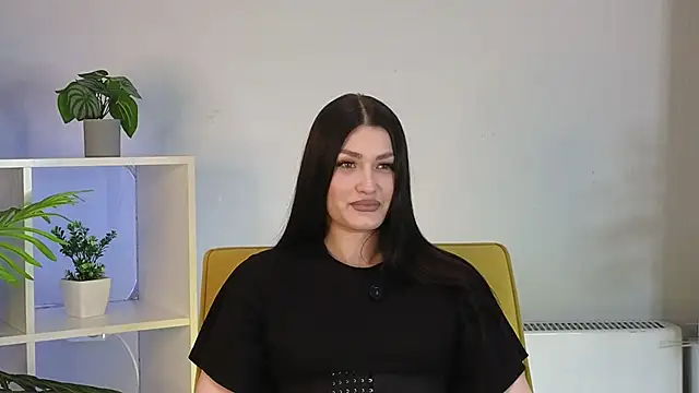 Snapshot of CheyenneGerla chatting on April 2026 08:03:01 AM CheyenneGerla online show from April 2026 08:03:01 AM