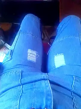 Snapshot of Rolivhuwa4321 chatting on April 2026 12:27:02 PM Rolivhuwa4321 online show from April 2026 12:27:02 PM