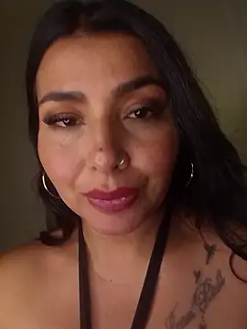 Snapshot of Antonella-corruso chatting on April 2026 07:28:01 AM Antonella-corruso online show from April 2026 07:28:01 AM