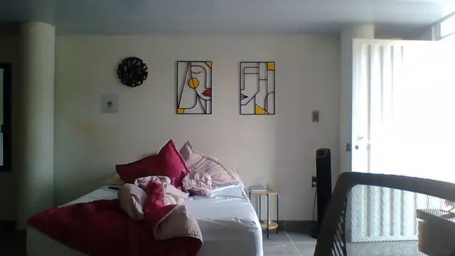Snapshot of valery_fitt chatting on June 2026 06:08:02 PM valery fitt online show from June 2026 06:08:02 PM