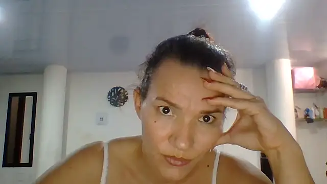 Snapshot of valery_fitt chatting on July 2026 07:51:01 PM valery fitt online show from July 2026 07:51:01 PM