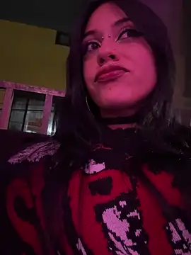 Snapshot of Kattze_ chatting on April 2026 12:03:02 AM Kattze online show from April 2026 12:03:02 AM