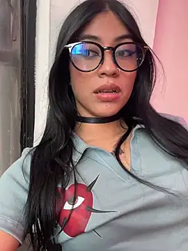 Snapshot of Kattze_ chatting on May 2026 10:48:01 PM Kattze online show from May 2026 10:48:01 PM