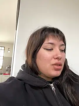 cherryxxox online show from July 2026 04:21:02 PM