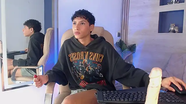 Velvet An online show from April 2026 05:10:02 AM