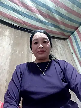 vanlucky2 online show from May 2026 04:18:01 AM