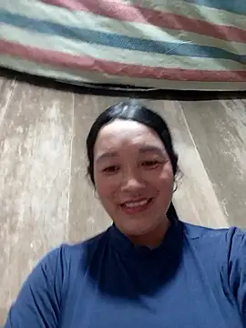 Snapshot of vanlucky2 chatting on May 2026 10:56:01 AM vanlucky2 online show from May 2026 10:56:01 AM