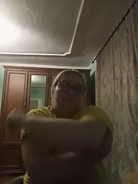 AureliaSky598 online show from May 2026 06:48:01 PM